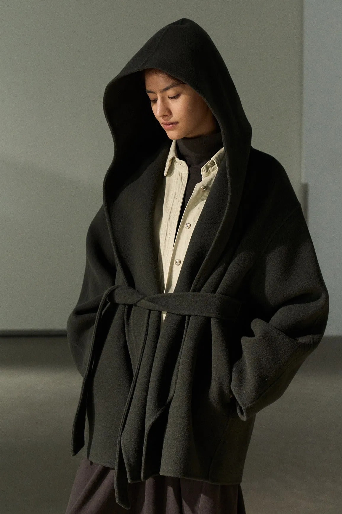 100% wool relaxed silhouette coat | 3 color