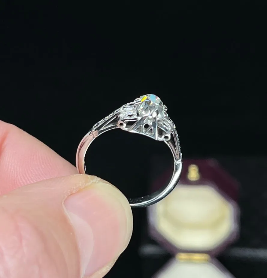 1930s 1.25ct Old Mine Cut Diamond Ring