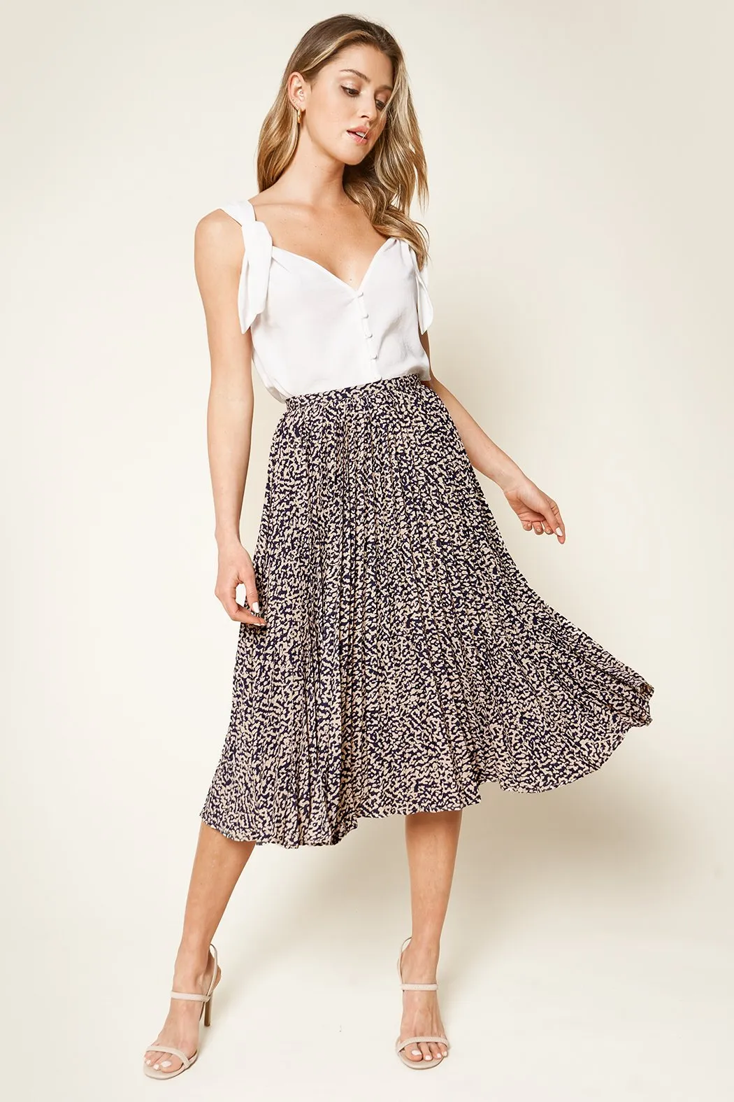 Better Love Pleated Leopard Print Midi Skirt