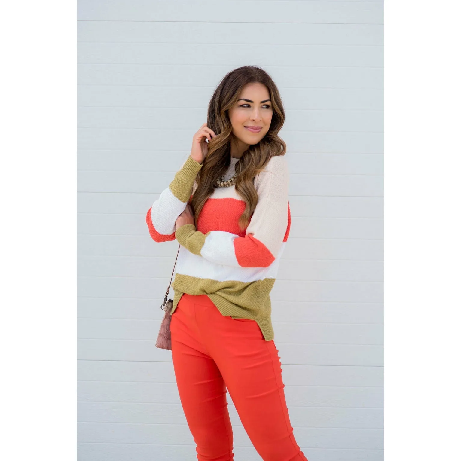 Color Blocked Lightweight Sweater