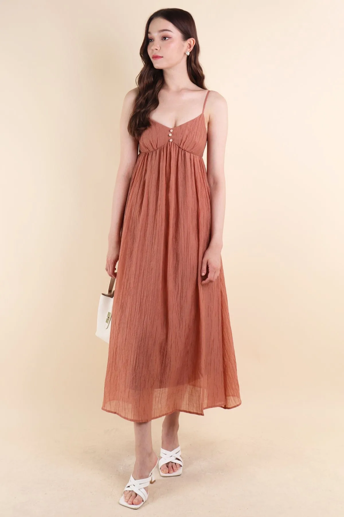 EMERSON CREPE MAXI IN BRICK