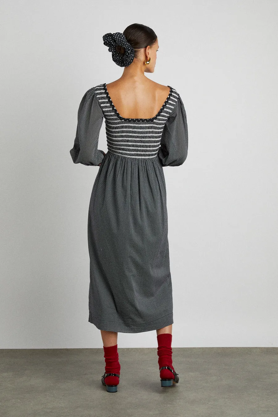 hermione shirred midi dress - pin dot