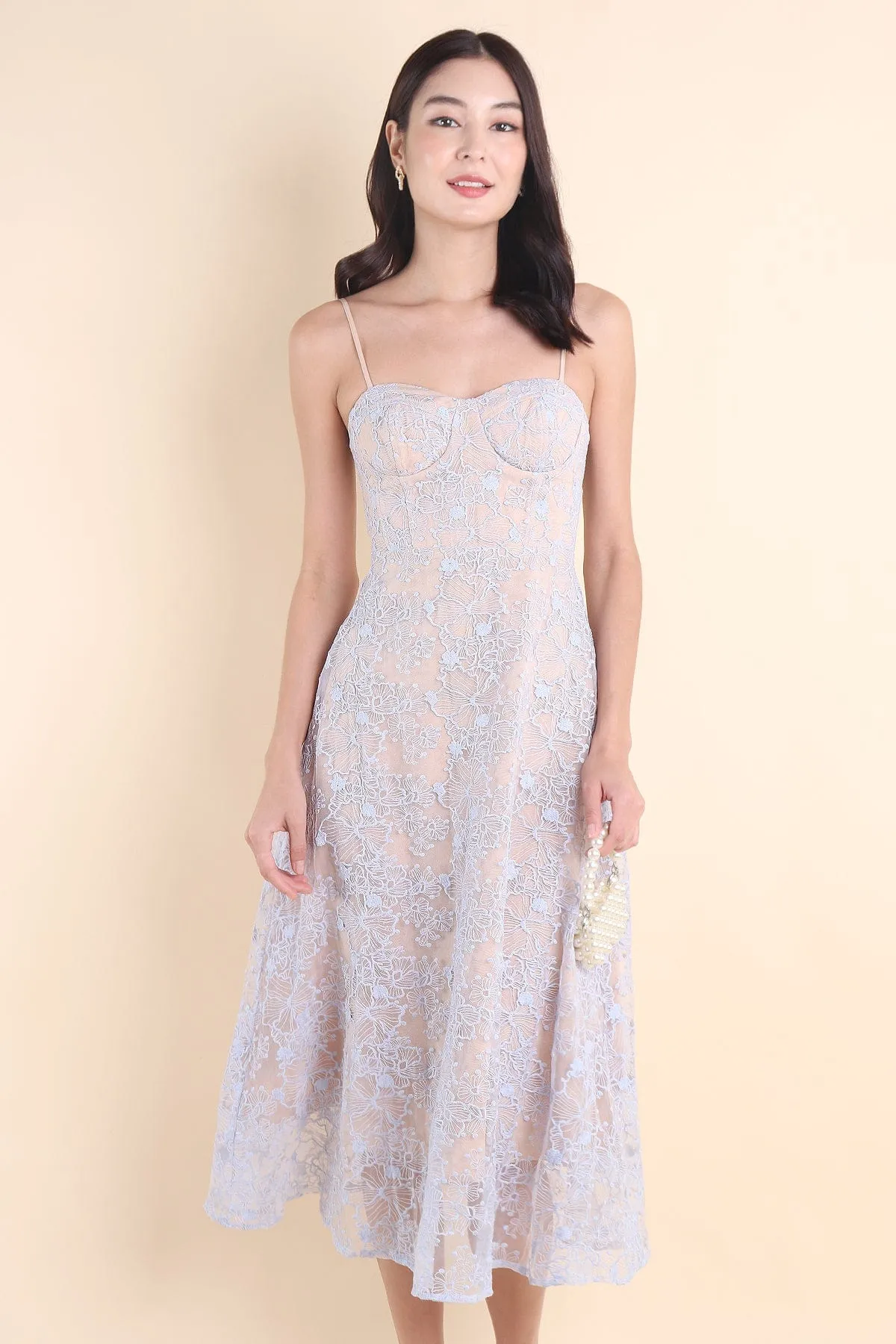 LAVIN LACE EMBOSSED MAXI IN BLUE