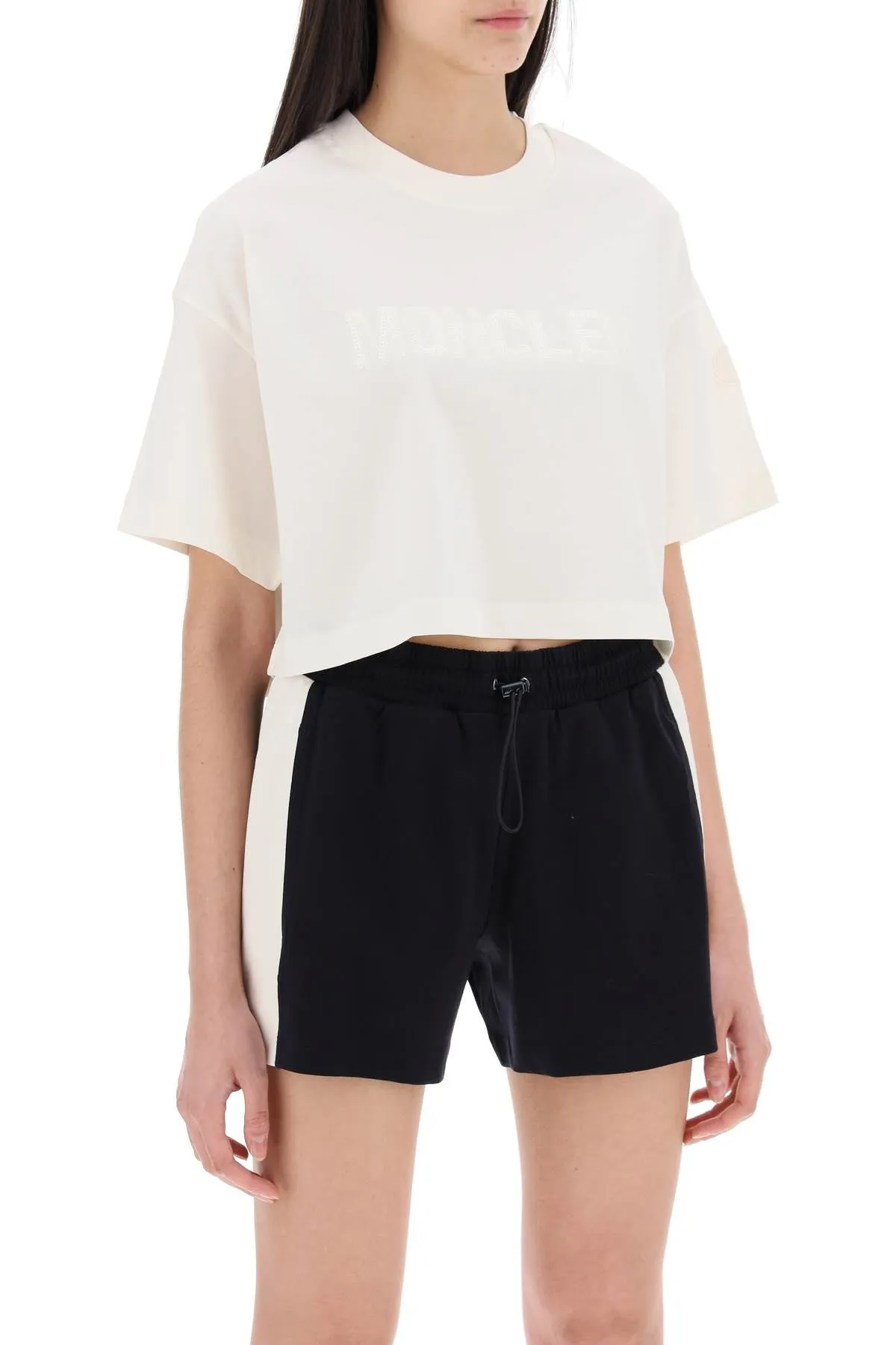 MONCLER cropped t-shirt with sequin logo