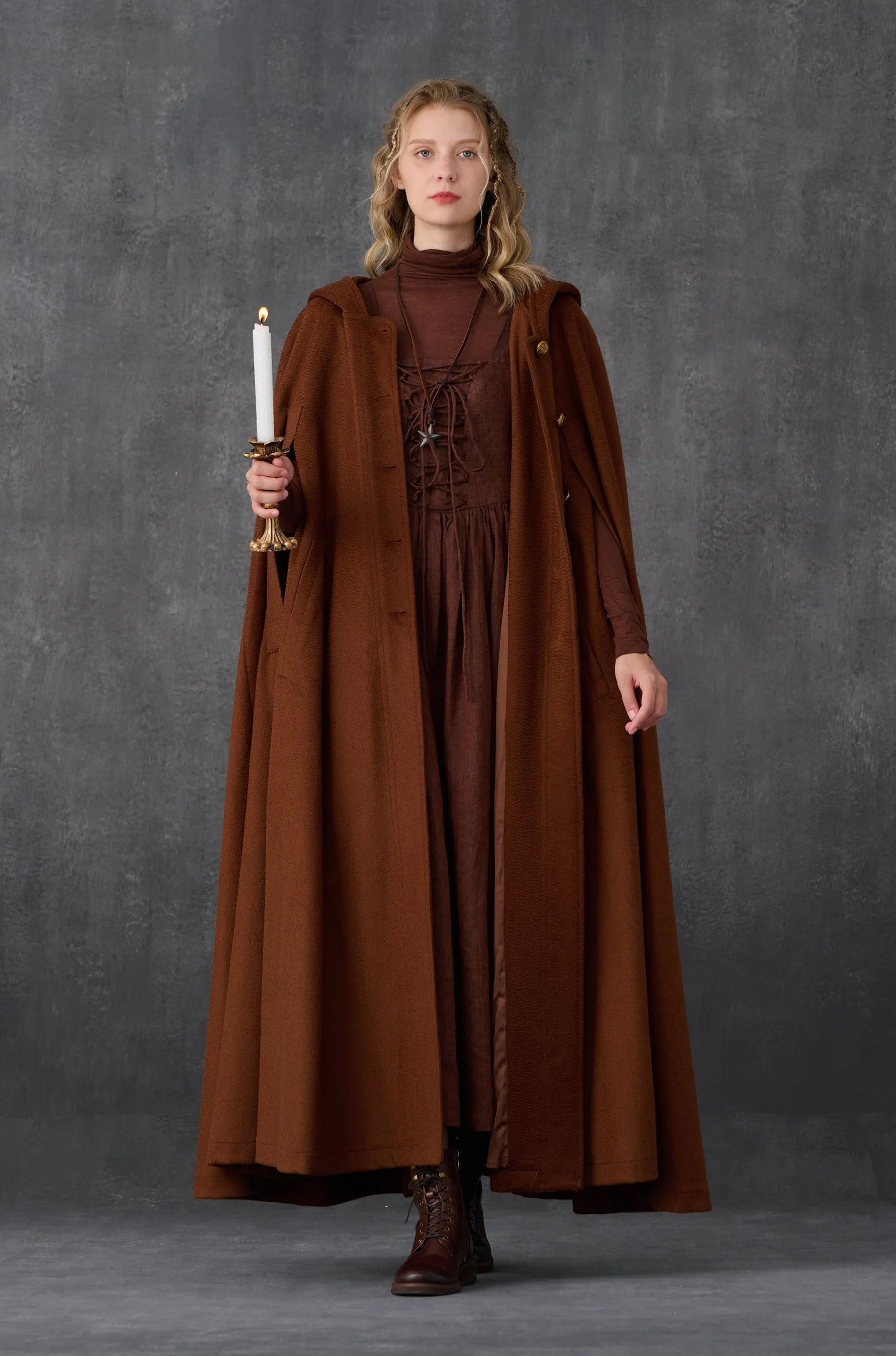 Parini 33 | Maxi Hooded wool cloak coat