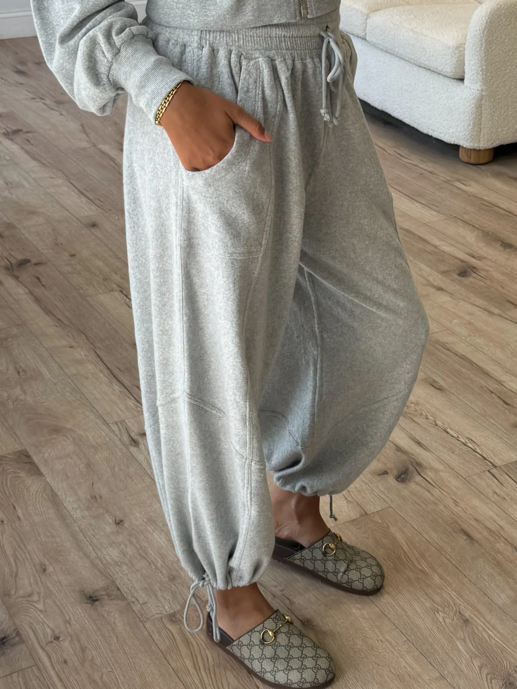 Perci Cargo Sweatpants | Grey