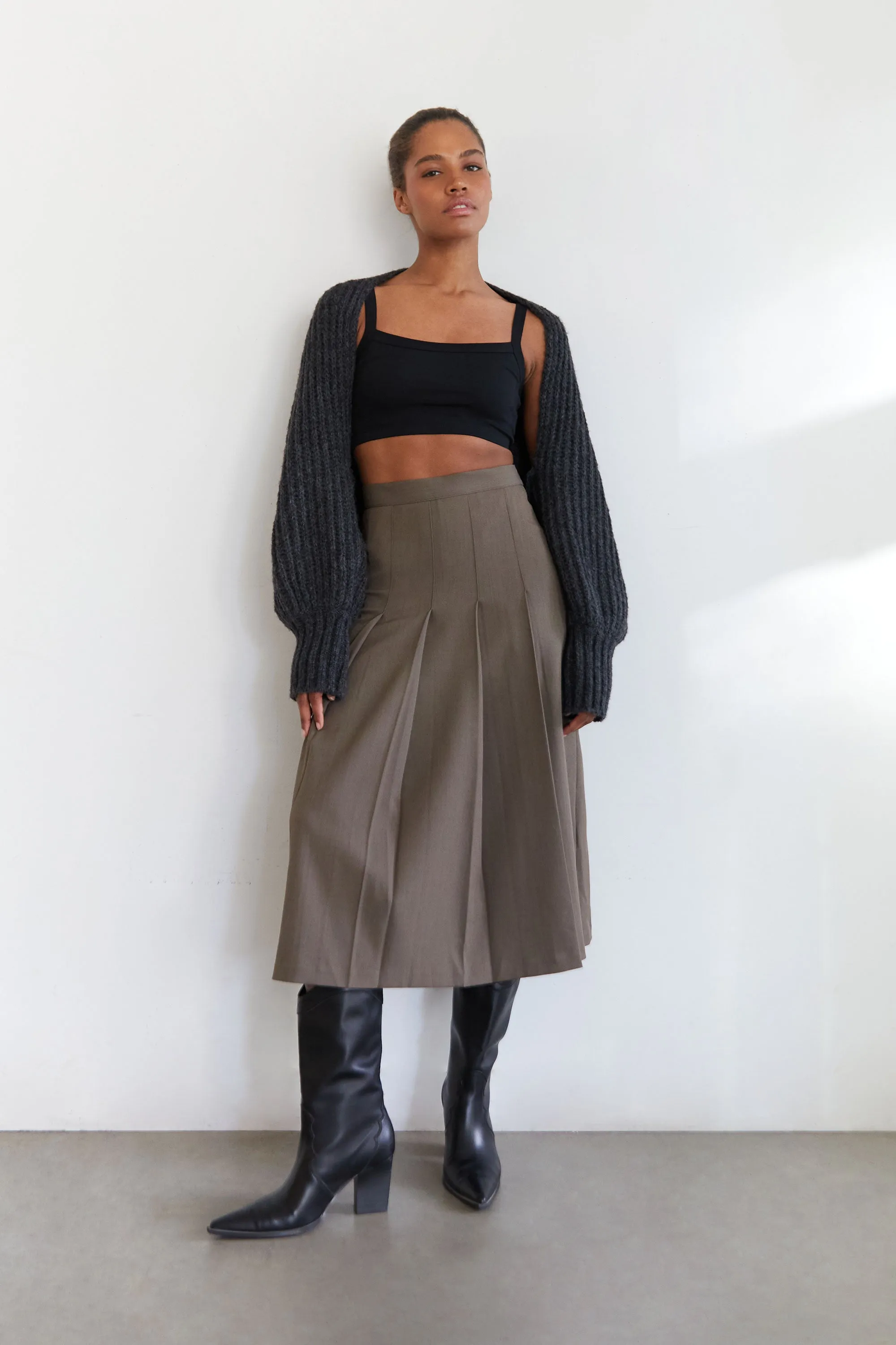 PLEATED MIDI SKIRT