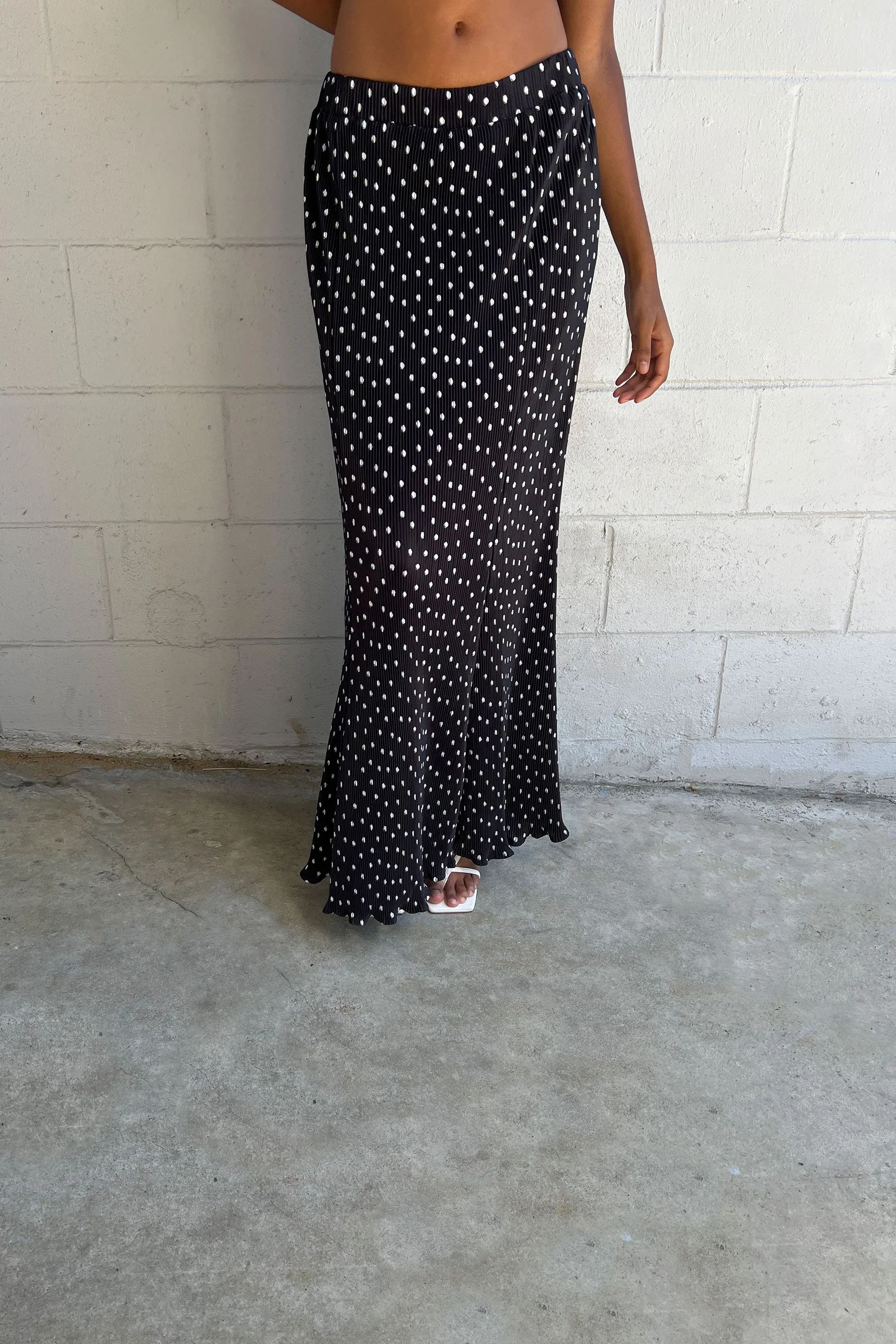 PLEATED PRINTED MAXI SKIRT