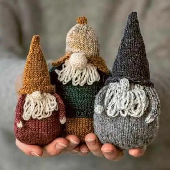 The Gnomes of Grimblewood by Sarah Schira