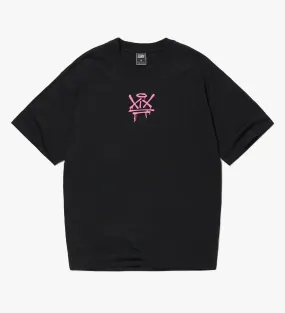 XIX Spray T-Shirt [Black/Hot Pink]